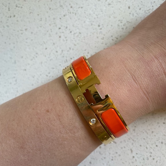 Hermes Clic H bracelet with orange enamel and yellow gold hardware - Picture 8 of 12